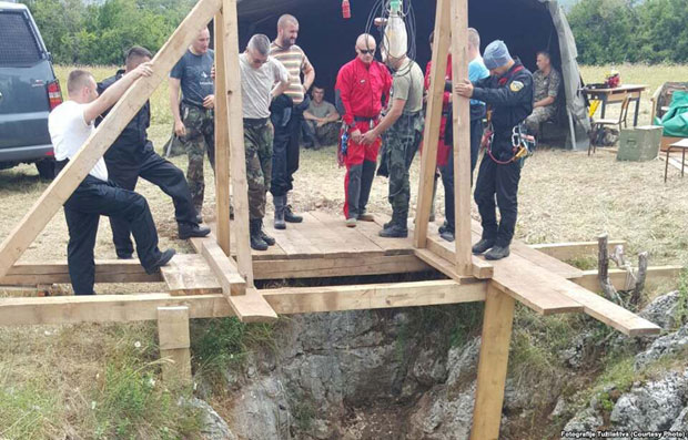 Мостар: Тела Срба у јами Радача заливена бетоном